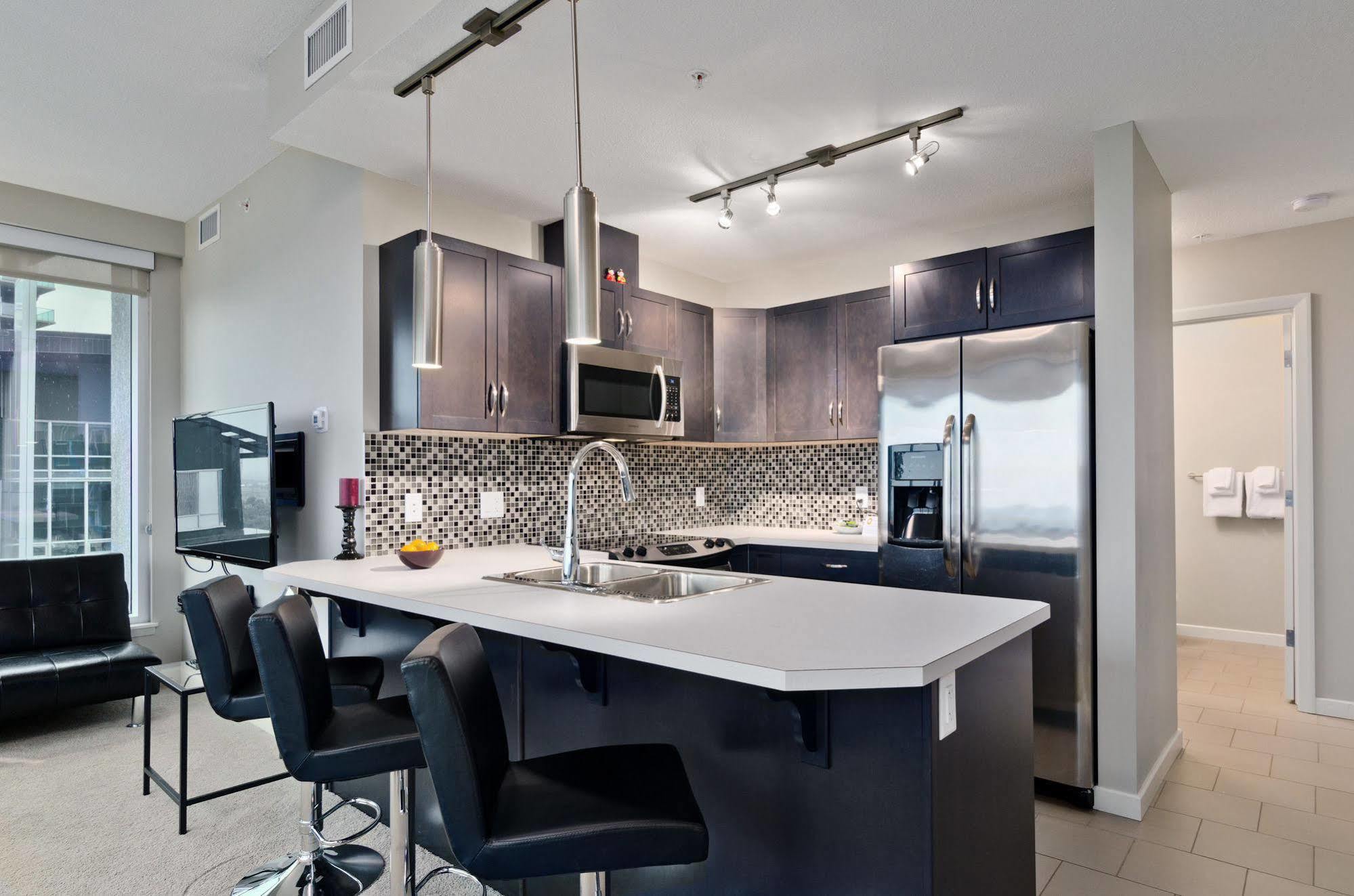Executive Suites By Roseman - Alura Calgary Extérieur photo