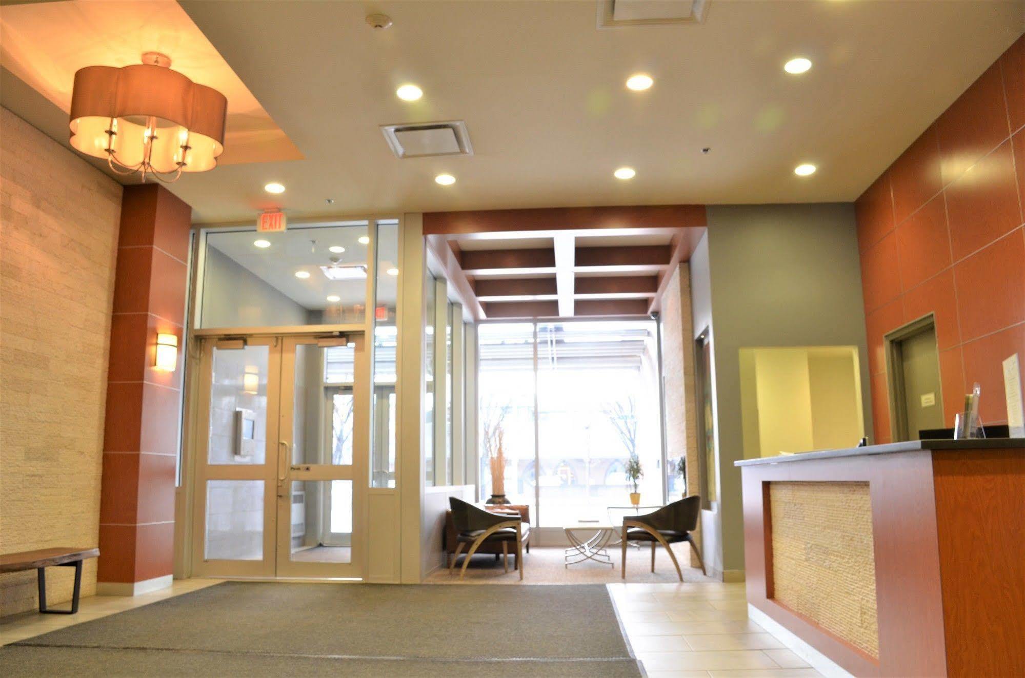 Executive Suites By Roseman - Alura Calgary Extérieur photo